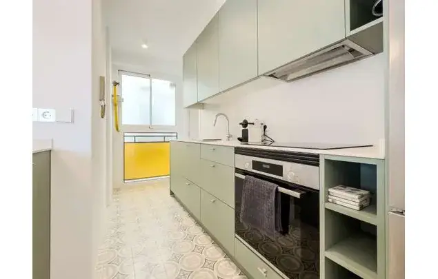 Alquiler Habitaciones Barcelona Piso Compartido 200m2