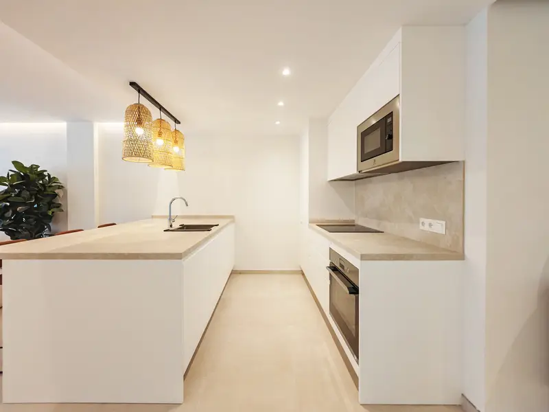 Piso de 3 Dormitorios alquiler Nueva Andalucia, España