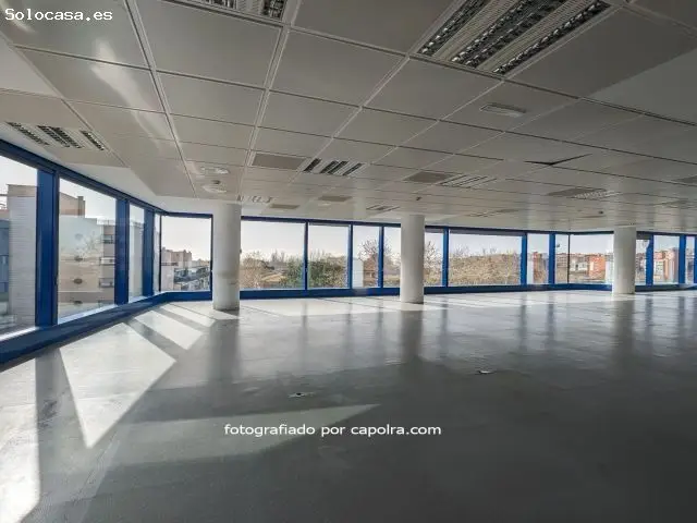 Oficina en Venta en Badalona 333m2