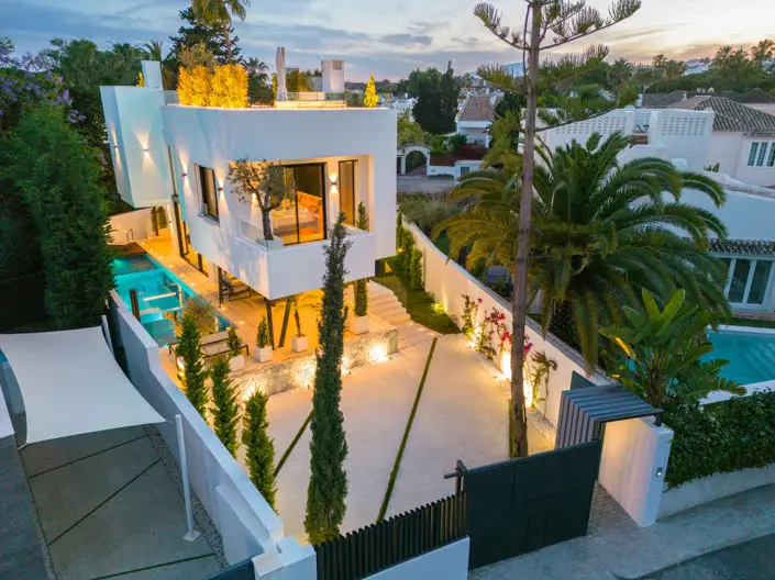 Villa Lujo 5 Dormitorios Marbella Cerca Playa