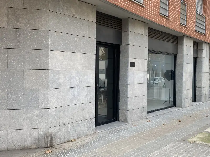 Venta Local Comercial Soleado Barbera del Valles