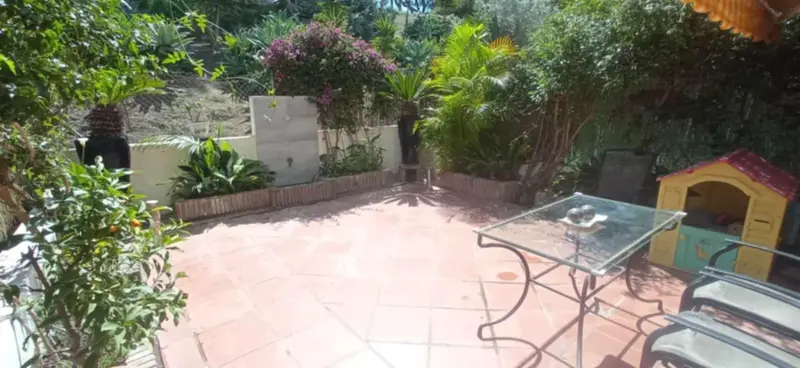 Adosado de 3 Dormitorios en venta Aloha, España