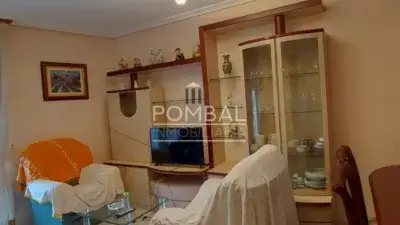 Casa en Venta en Cenlle 558m2 6 Dormitorios 3 Baños