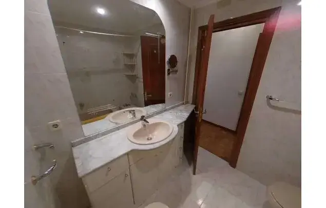 Apartamento 2 dormitorios Madrid Comillas Amueblado Wifi Incluido