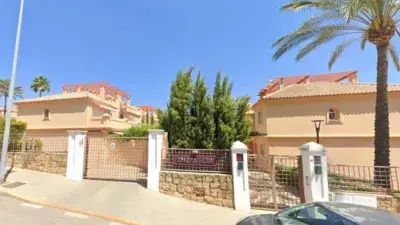 Chalet adosado en venta en Avenida Costa Galera