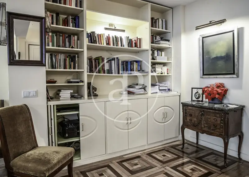 Piso en Alquiler en Almagro 178m2 2 habitaciones 3 baños Terraza