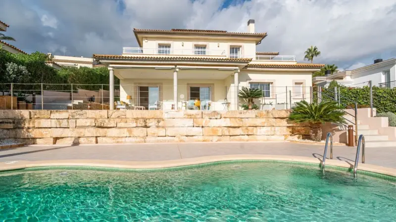 Chalet en Venta en C'as Catal'a Nou con Vistas a la Bahia