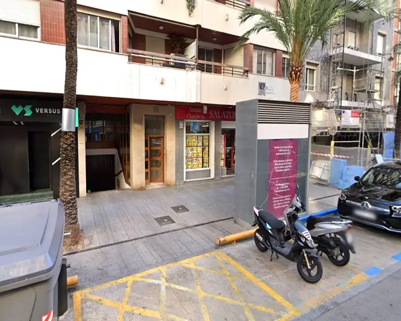 Local en Venta en Gandia Republica Argentina 15m2