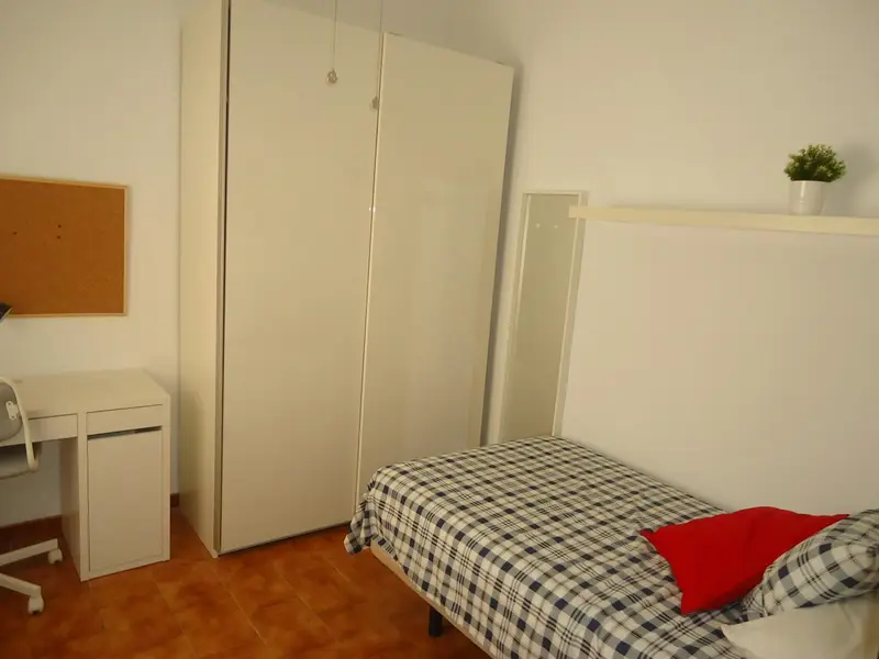 Habitacion Alquiler Cordoba Estudiantes Amueblada Wifi