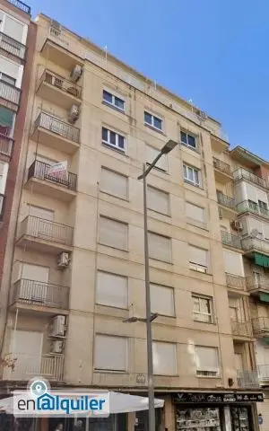 Alquiler Piso 4 Dormitorios Arabial Ronda