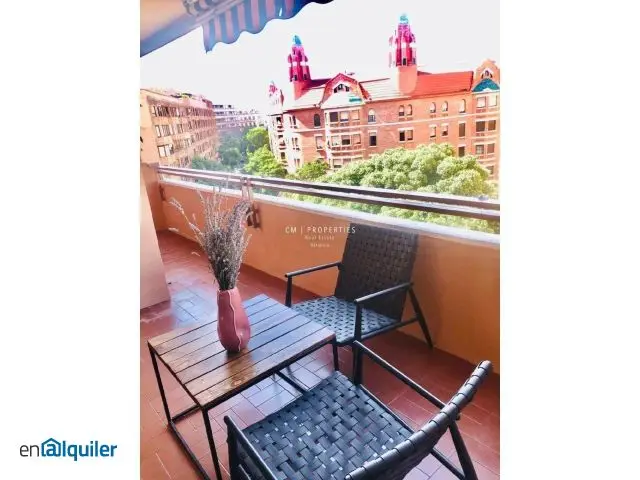 Alquiler Piso Reformado 4 Dormitorios Centro Valencia