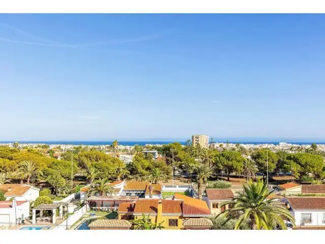 Atico en Venta Torrevieja con Vistas al Mar