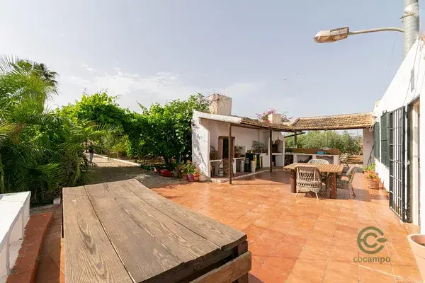 Finca Rustica con Piscina y Casa de Invitados en Santa Ana Pueblo