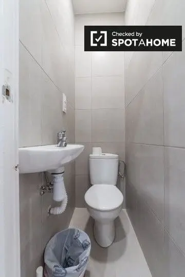 Apartamento de 6 dormitorios en Valencia