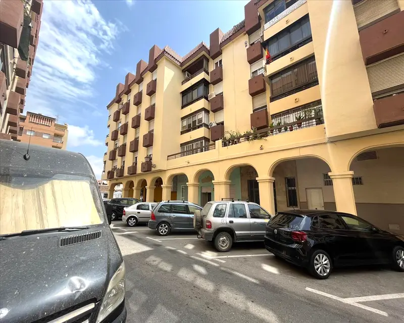 Piso 110m2 4 habitaciones 3 baños Málaga