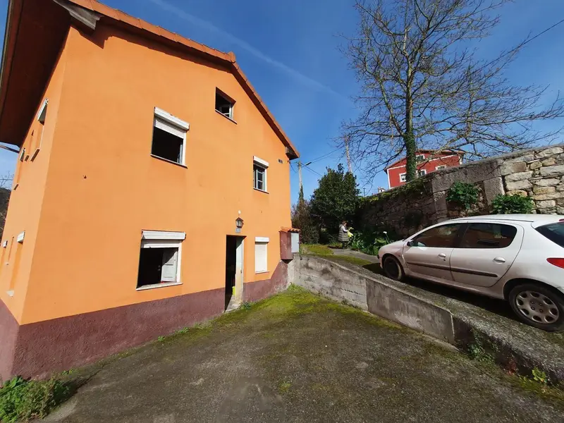 Venta Casa con terraza en Candamo