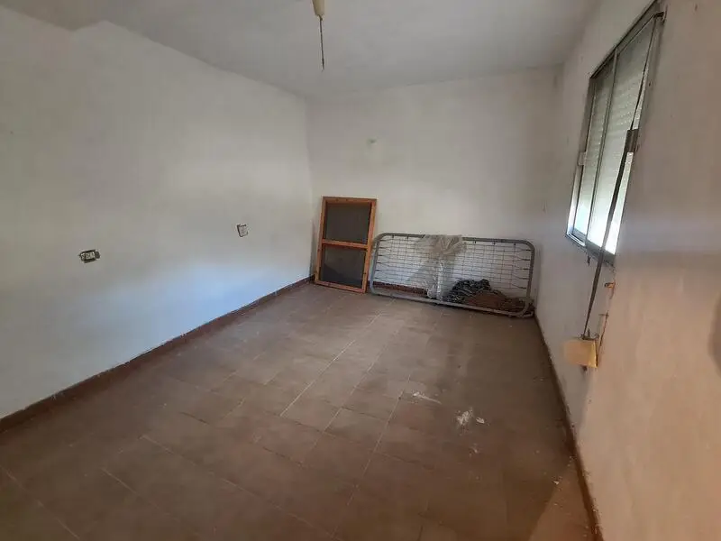 Casa Adosada 4 Dormitorios Sax Alicante Gran Patio Ideal Alquiler Vacacional