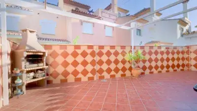 Chalet Adosado en Vina Malaga con Piscina Privada