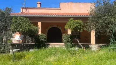 Casa Rural en Arroyo de la Luz con Piscina y Barbacoa