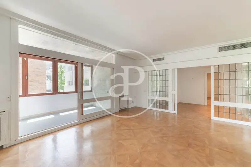 Piso en Alquiler Madrid zona exclusiva 320m2