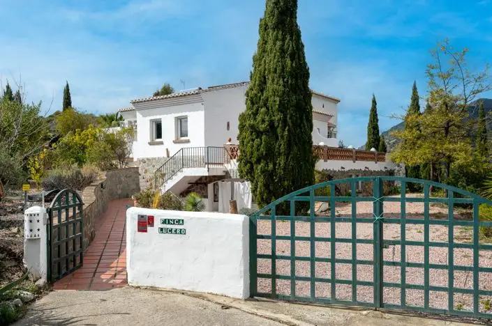 Villa 3 Dormitorios en Frigiliana Málaga Cerca de la Costa