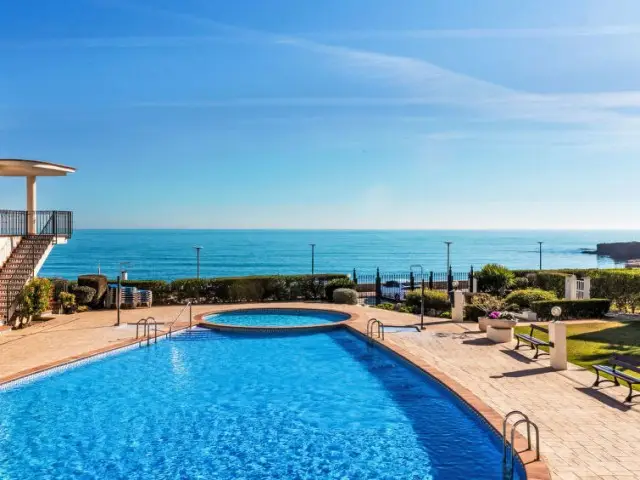 Apartamento 2 Dormitorios Alquiler Vinaròs Playa Piscina Parking