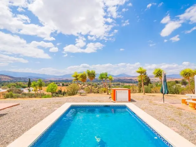 Casa Rural con Piscina Privada en Coín Málaga España