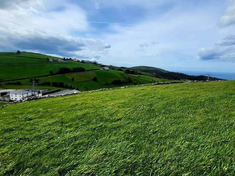 venta Terreno en Luarca, Asturias (RV_1311)- Globaliza