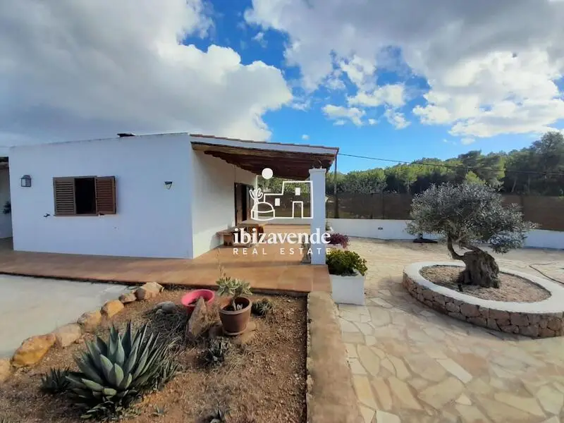 Villa en Venta Cala Gat 3 Dormitorios Piscina y Garaje