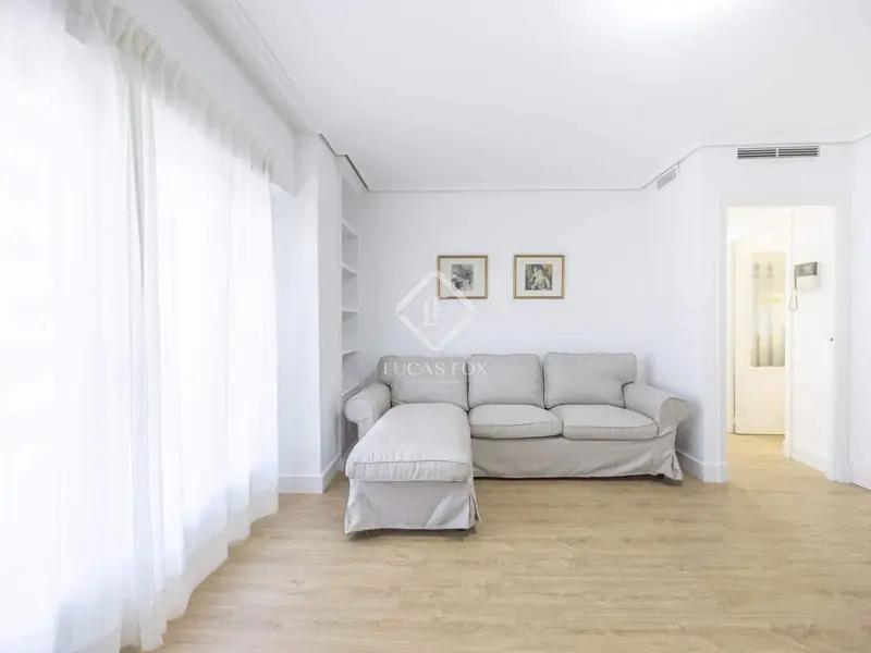Apartamento en Valencia ciudad 4 dormitorios 1 baño Amueblado Reformado