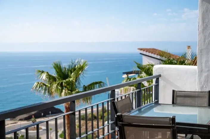 Apartamento en Venta 3 Dormitorios Vistamar Costa Tropical