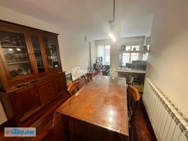 Alquiler piso amueblado trastero Puigcerda