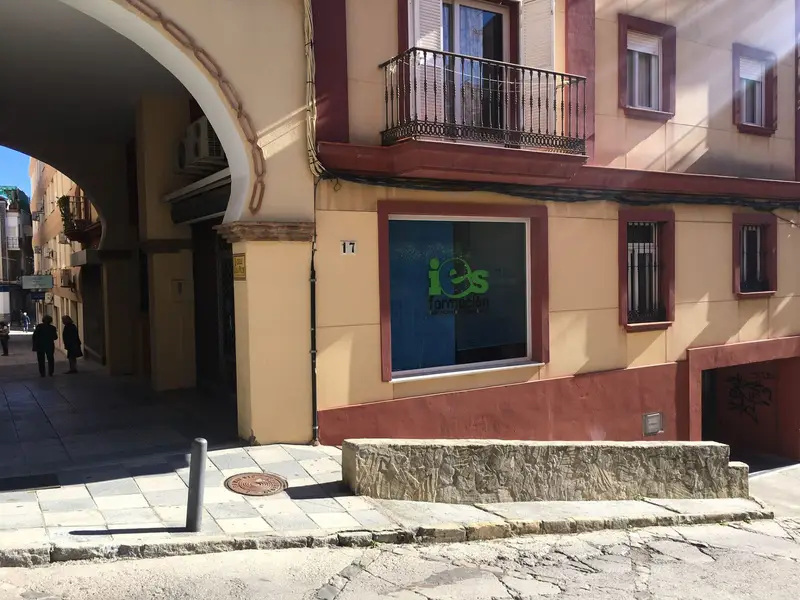 Venta Piso 2 habitaciones Centro Algeciras  HP LOLAPECHE