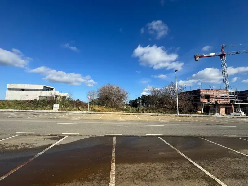 Venta Terreno con Vistas en Maoño 701m2