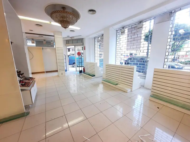 Local Comercial en alquiler en Alzira, Valencia