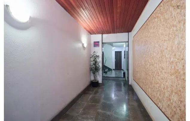 Alquiler Apartamento 4 Dormitorios Barcelona Estudiantes