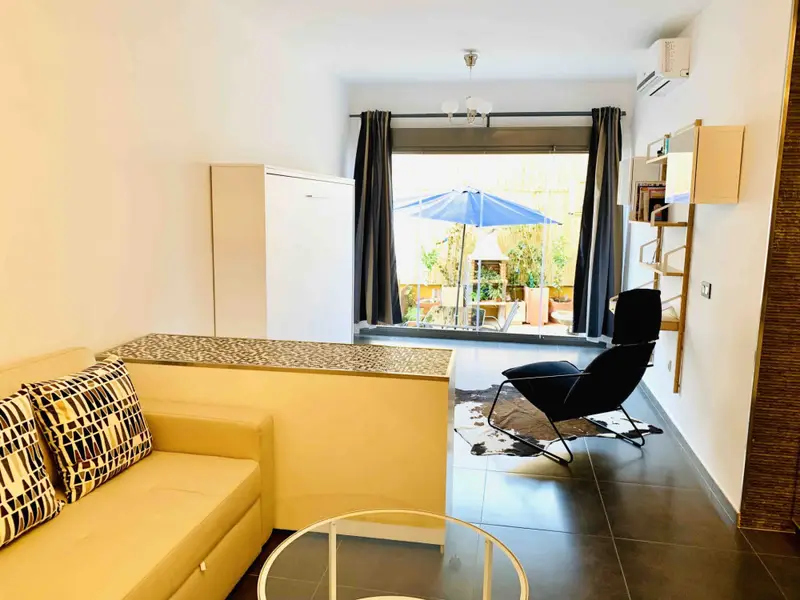 Apartamento con 1 Dormitorio en Torremolinos
