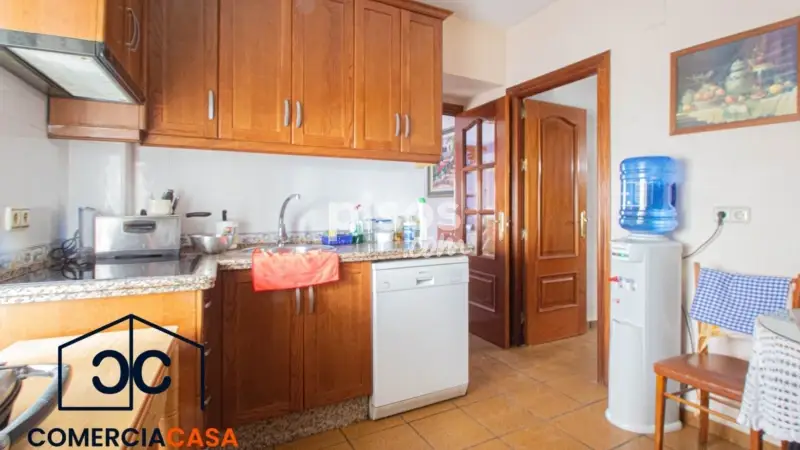 Casa Familiar en La Malahá 6 Dormitorios 3 Baños Cochera