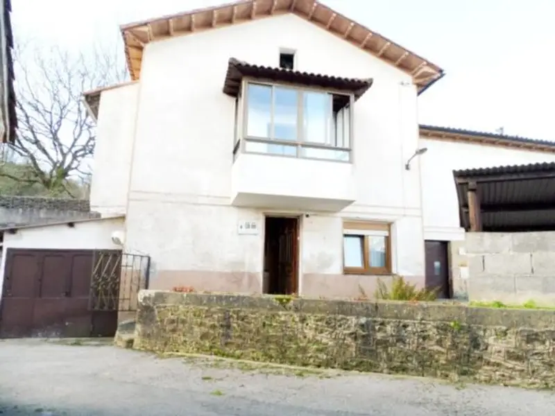 venta Chalet en Bucarrero, Cantabria (20931754072.511103)- Globaliza