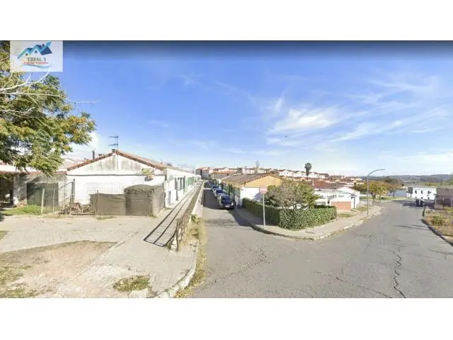 Venta Vivienda Pareada Badajoz 89m2 Sin Posesion Alta Rentabilidad