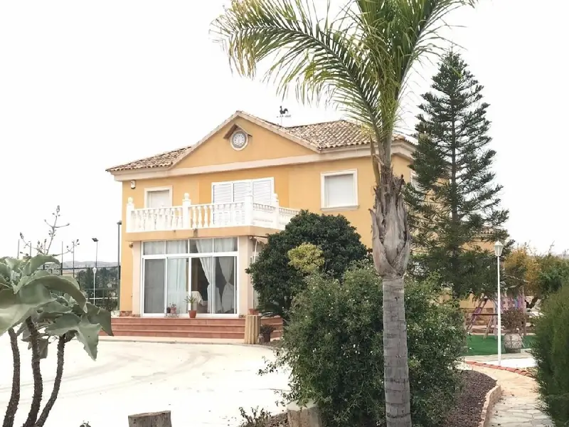 Venta Chalet con jardin en Jubalcoy, Elche - Ref: 02507