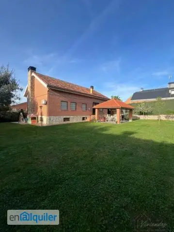 Chalet 5 dormitorios 3 banos Boadilla del Monte Madrid