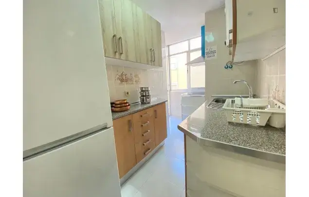 Apartamento 4 Dormitorios Madrid Estudiantes