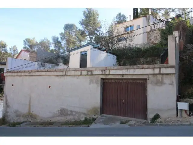 Vivienda 185m2 en Canyelles 4 habitaciones 2 baños