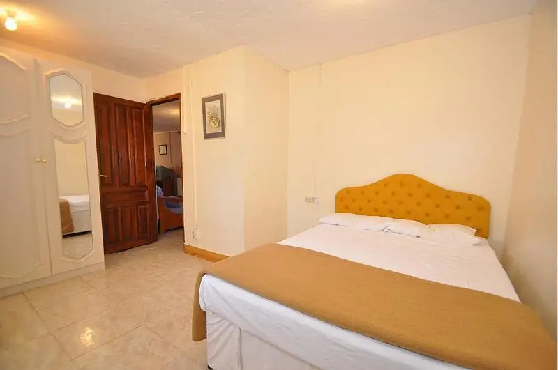 8 Apartamentos Casa de Campo en Venta Pinoso Alicante