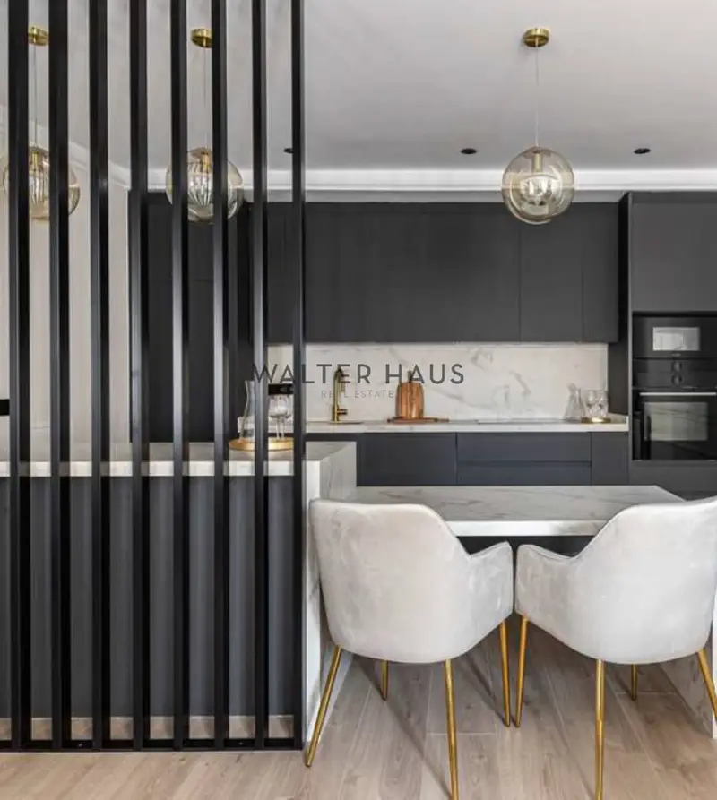 Atico Duplex Reformado en Almagro Madrid 141m2 3 habitaciones 2 banos