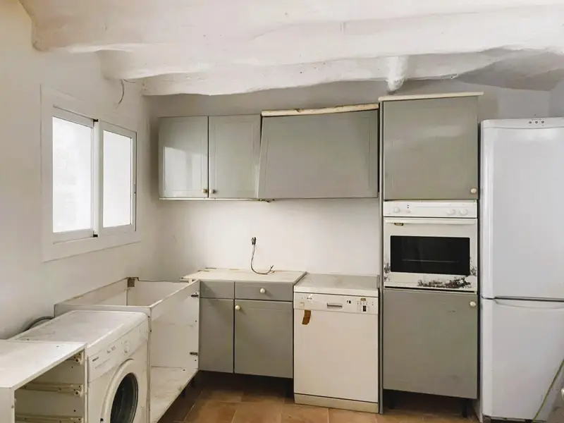 Casa Pareada en Salomó Tarragona 5 Dormitorios 2 Baños Patio 32m2