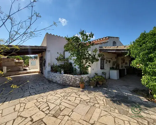 Finca Rustica en El Perello Tarragona 5636m2 con Casa