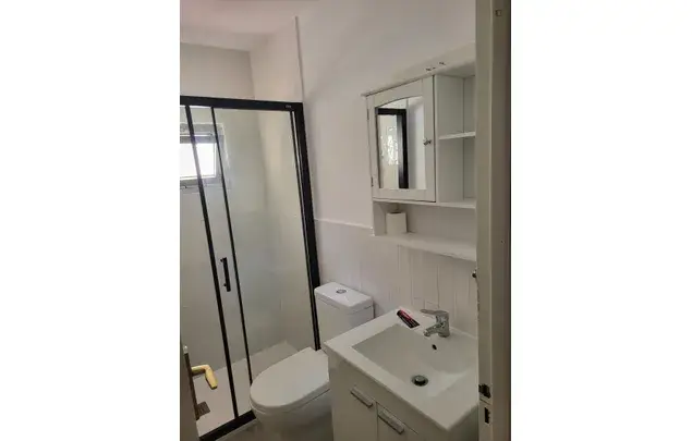Rent 3 bedroom apartment in Madrid