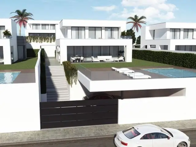 Chalets de Lujo 4 Dormitorios La Duquesa